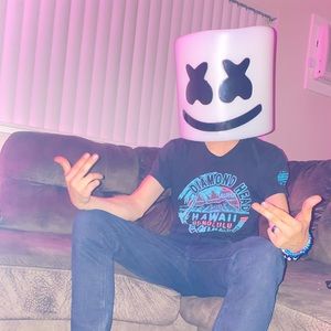 Meet your Posher, Chris